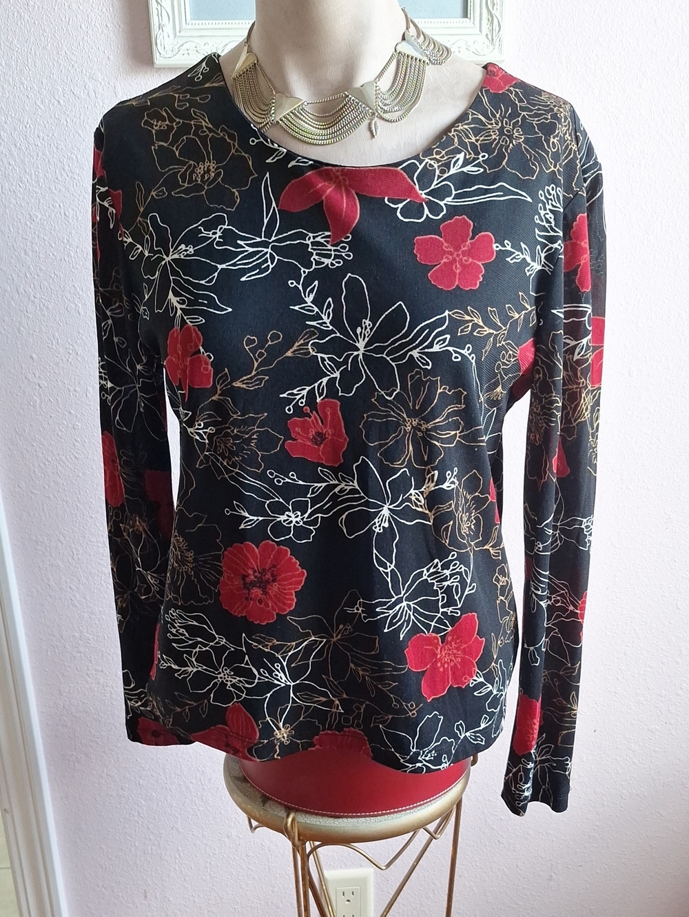 Women’s Black Floral Long-Sleeve Top with Red Accent